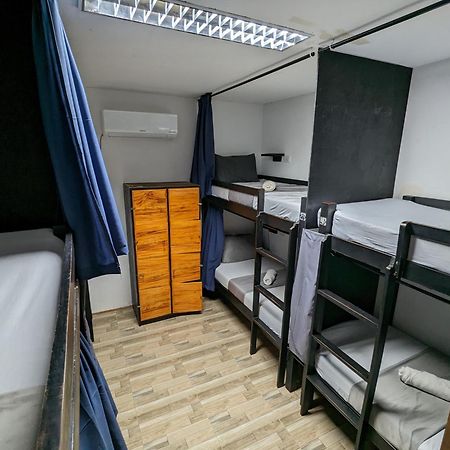 Crazy Bears Hostel Моалбоал Екстериор снимка