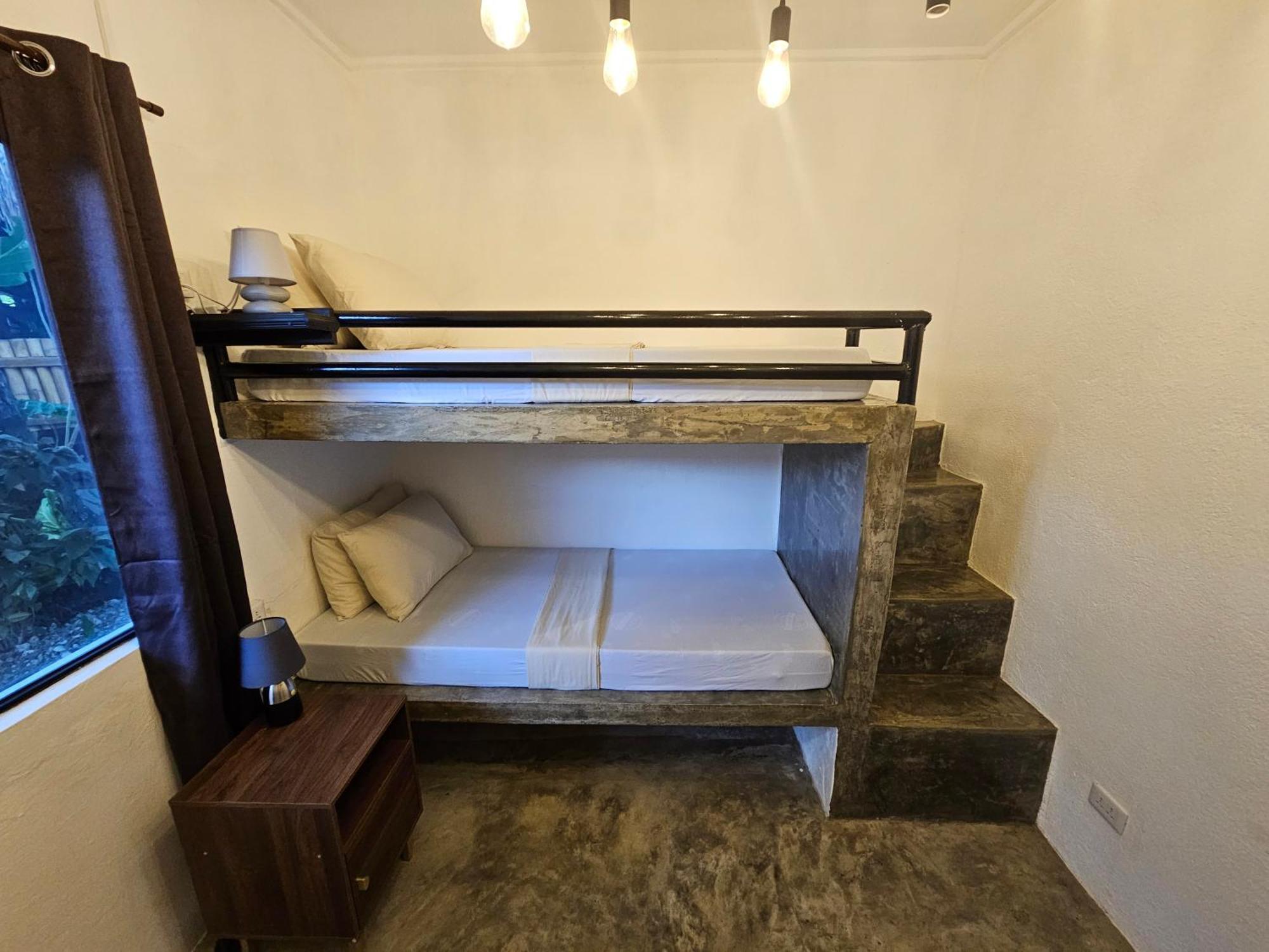 Crazy Bears Hostel Моалбоал Екстериор снимка