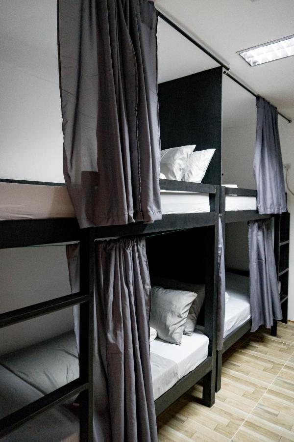 Crazy Bears Hostel Моалбоал Екстериор снимка