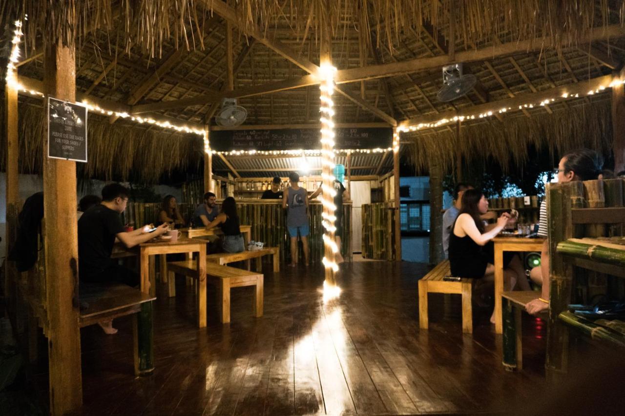 Crazy Bears Hostel Моалбоал Екстериор снимка